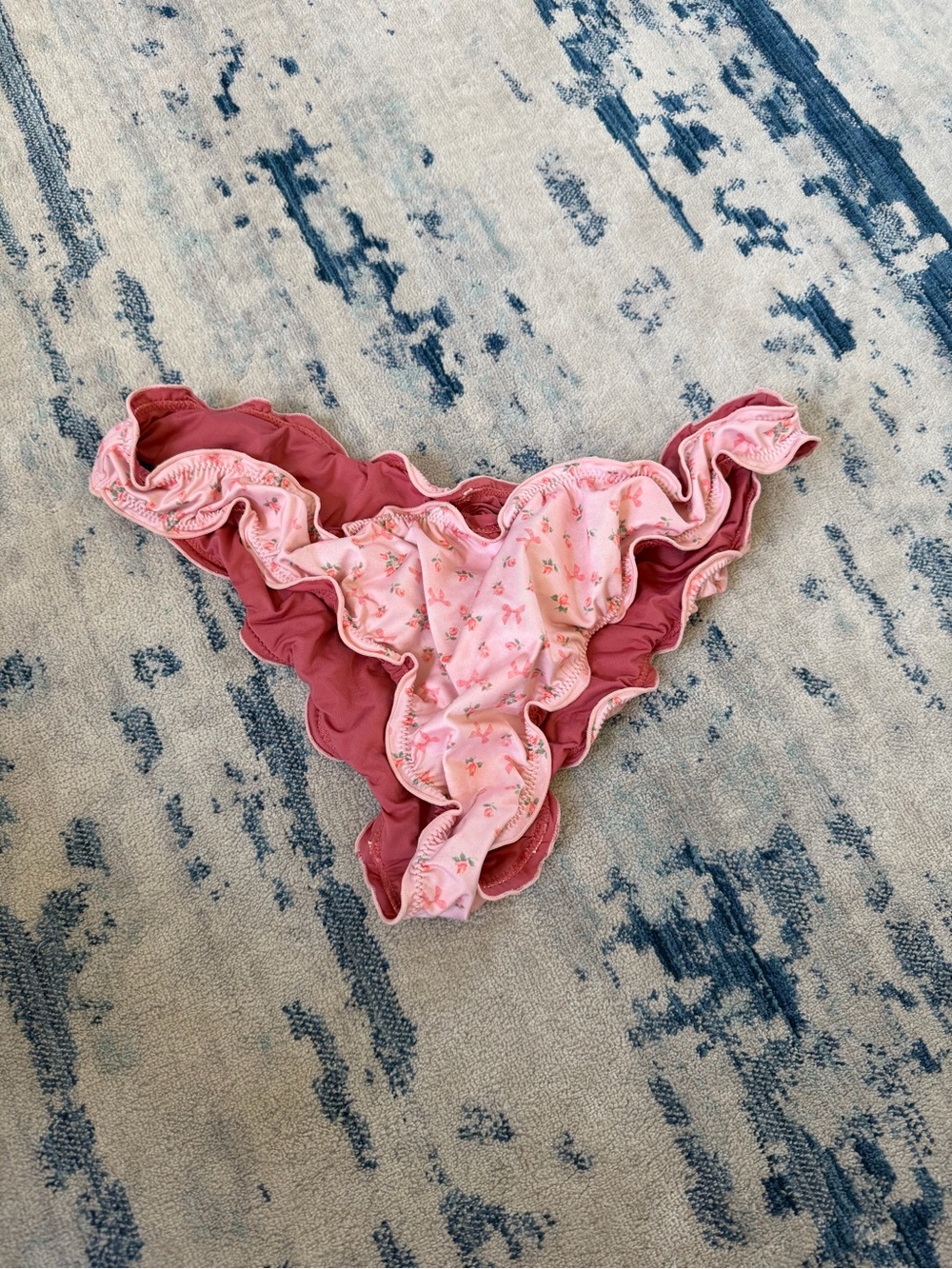 Kitty & Vibe Roses Bikini Bottom Large